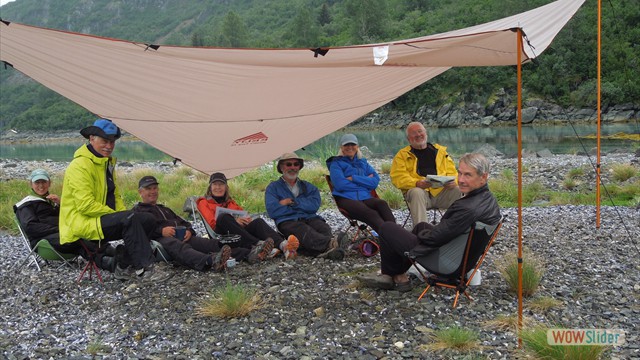 Day 3 Russell Island Dinner in the rain