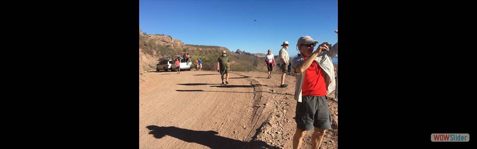 Quick Break on 30 Km dirt road to Aqua Verde