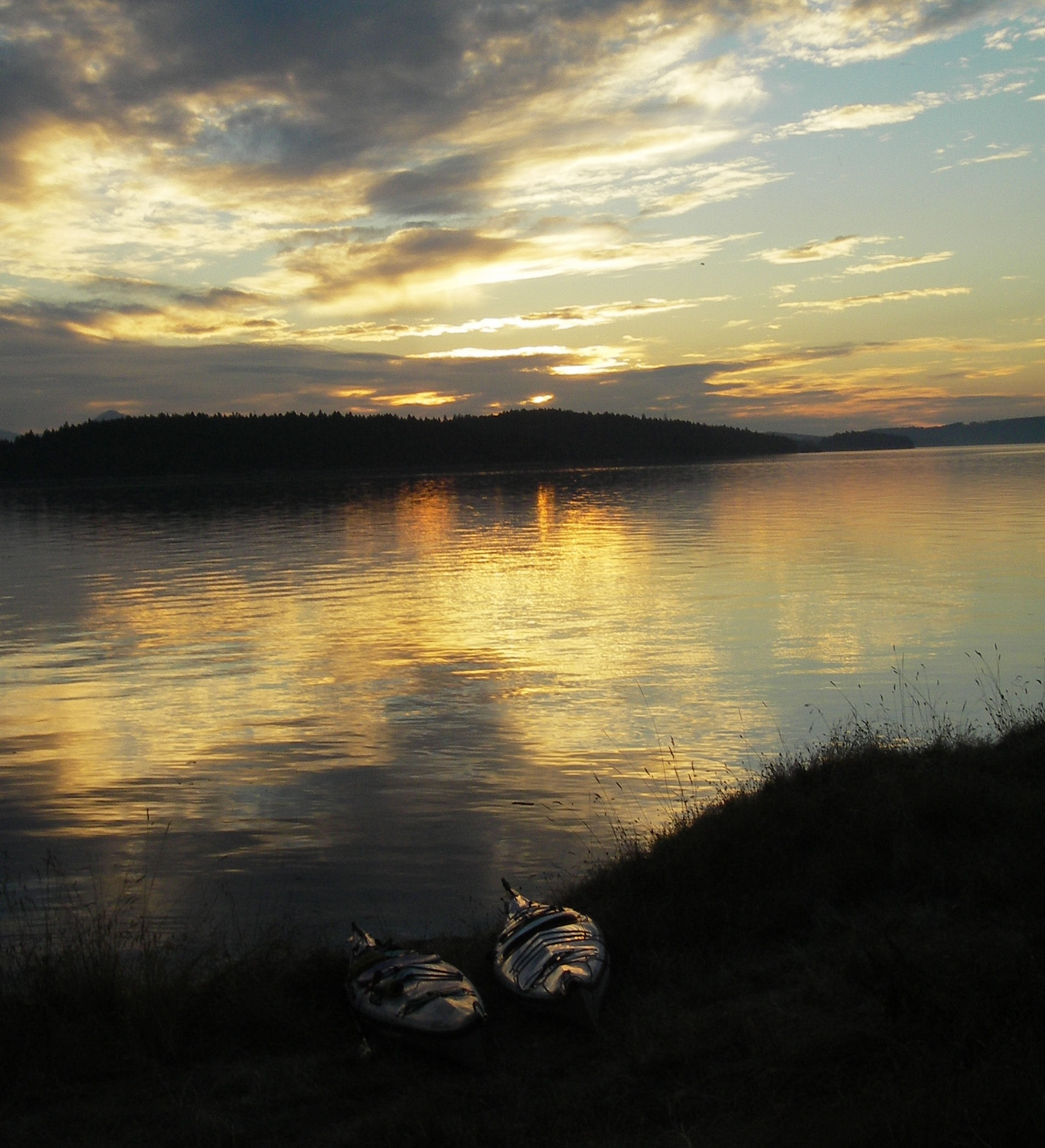 Sunset from Valdes Isl (Gulf Isl Vancouver Isl. BC)